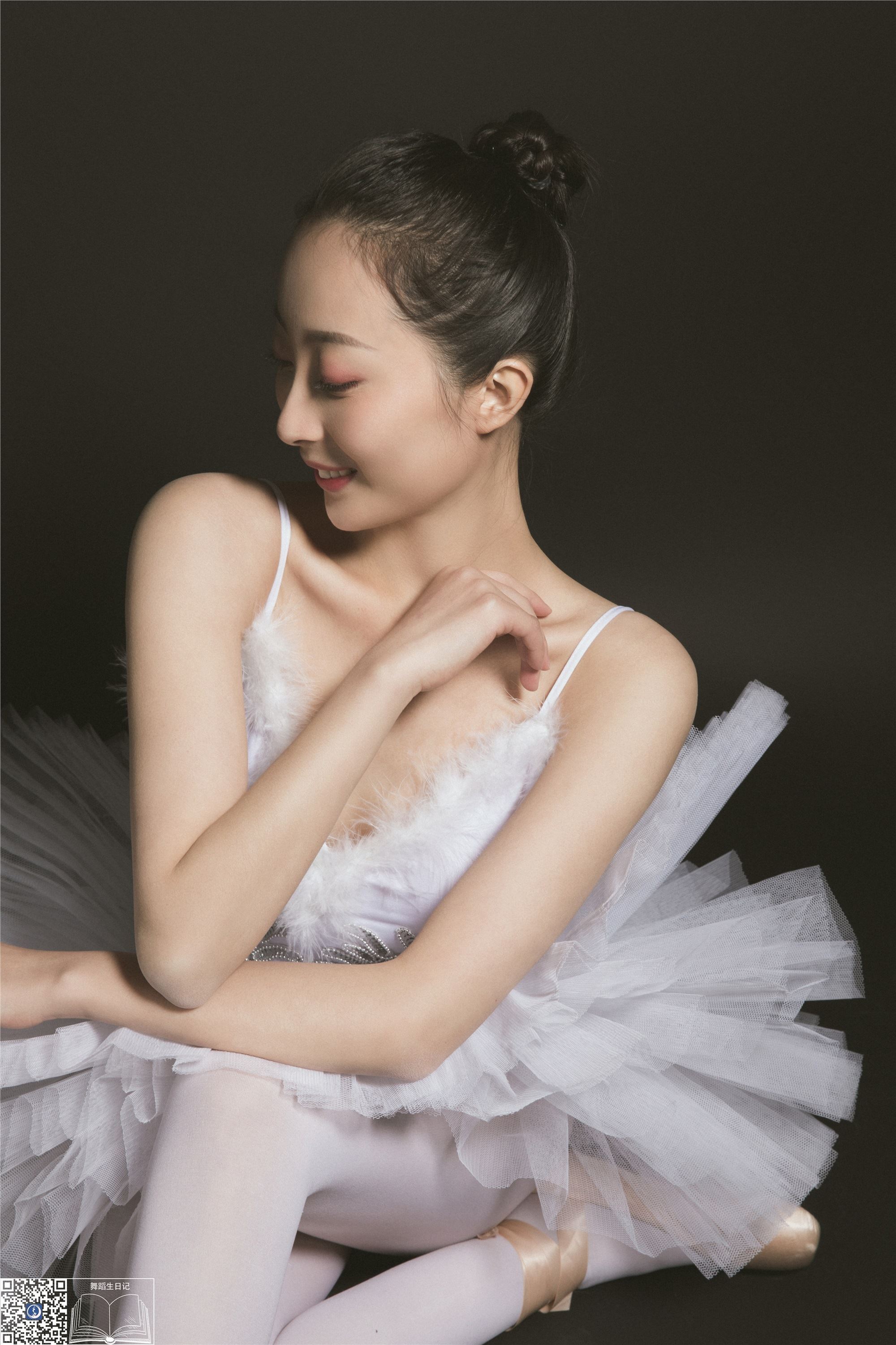 GALLI嘉丽 舞蹈生日记 004 - 佳敏